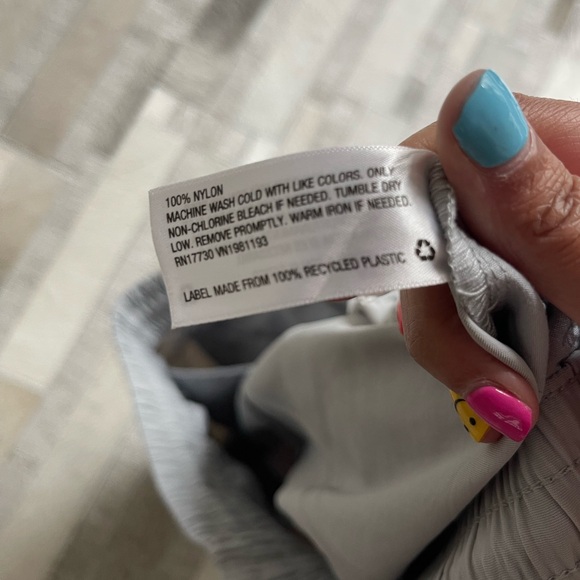 Original Use brand cargo shorts - Picture 5 of 5